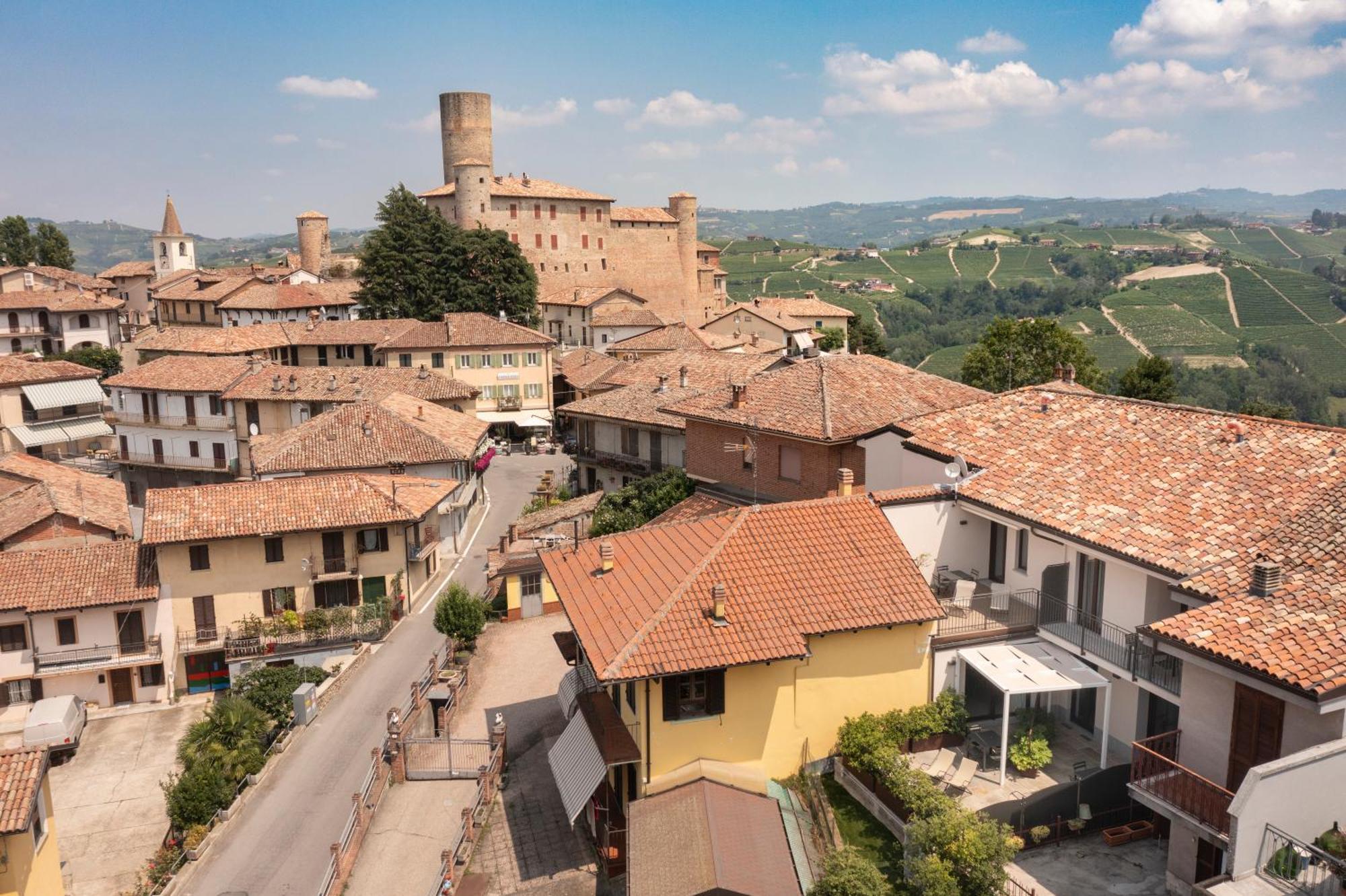 Vietti Apartments Castiglione Falletto Exteriör bild